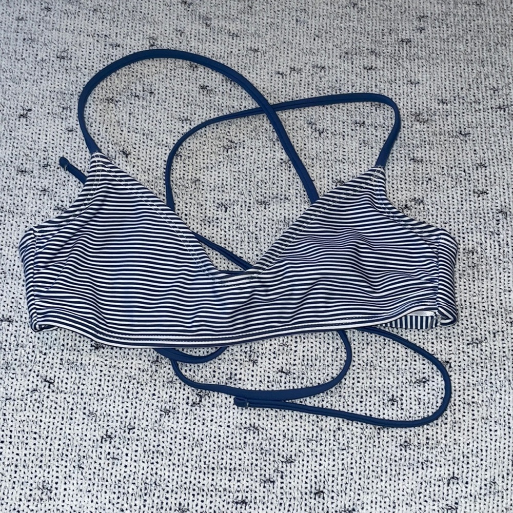 Stripped Strappy Bikini Top